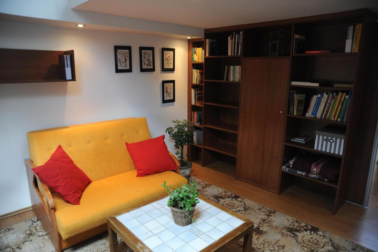 Apartma V Pivovaru Genius Noci Lomnice  エクステリア 写真